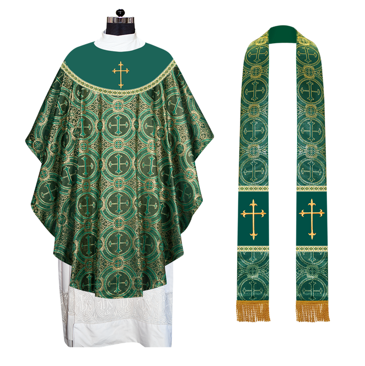 GOTHIC CHASUBLE ADORNED WITH WESTERN CROSS MOTIF