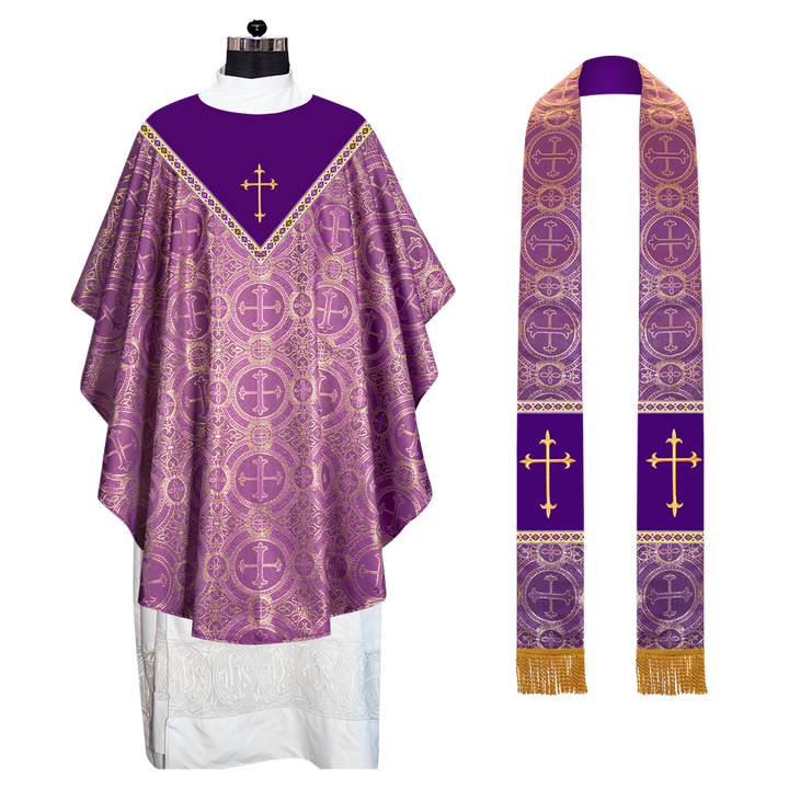 GOTHIC CHASUBLE ADORNED WITH WESTERN CROSS MOTIF