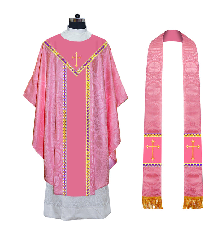 GOTHIC CHASUBLE WITH WESTERN CROSS MOTIF