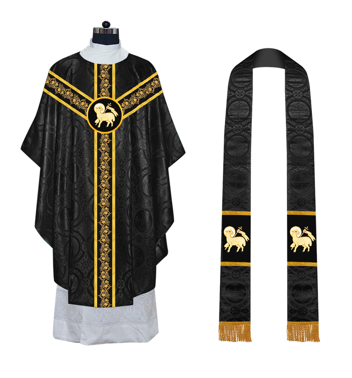 GOTHIC CHASUBLE WITH GRAPES EMBROIDERY