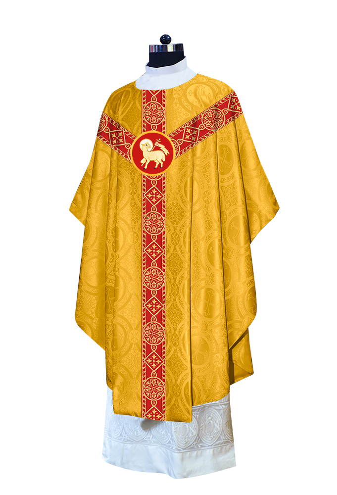 Gorgeous Gothic chasuble vestment - Diamond lace