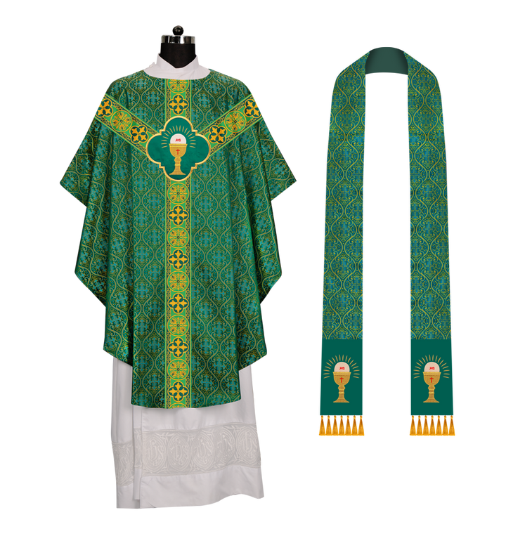 GOTHIC CHASUBLE WITH CROSS BRAIDED TRIMS