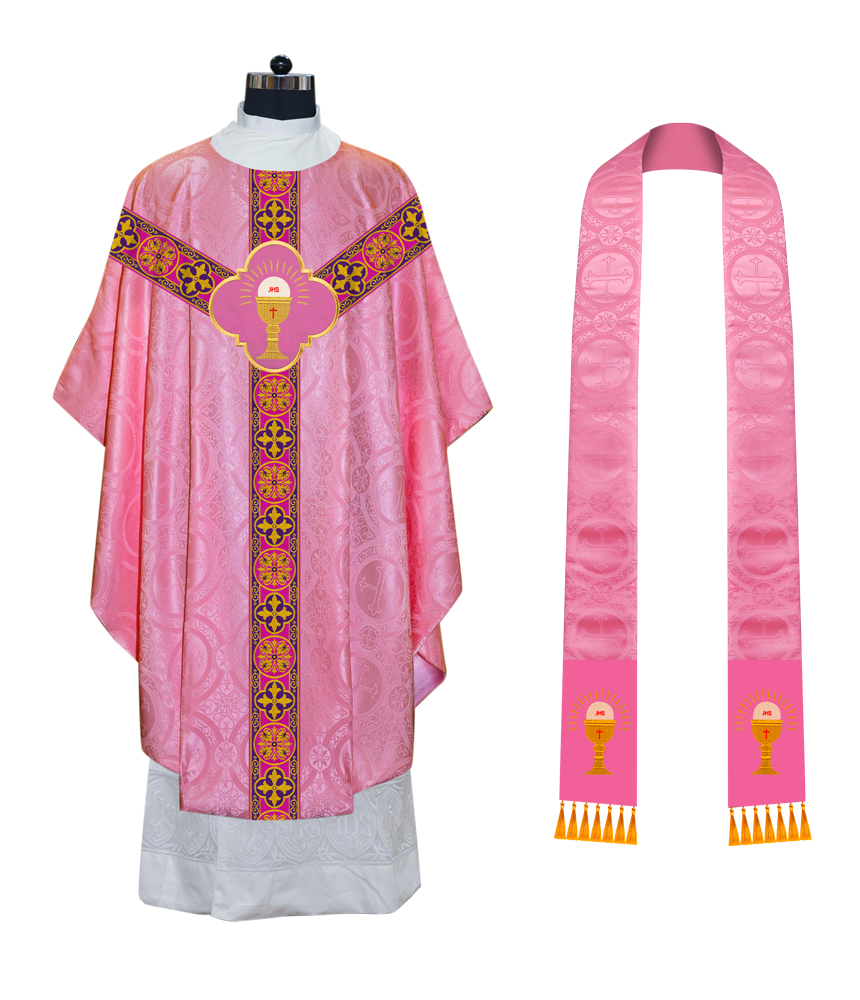 GOTHIC CHASUBLE WITH CROSS BRAIDED TRIMS
