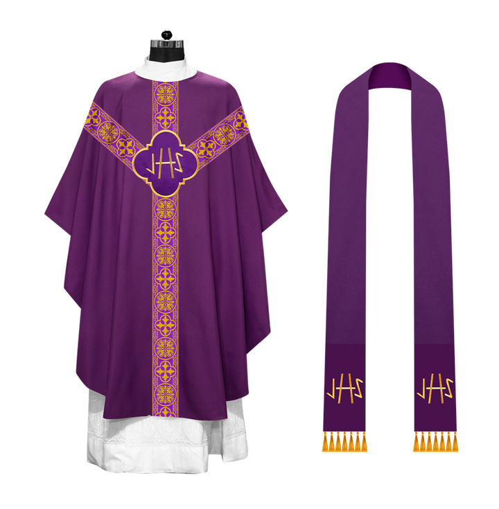 GOTHIC CHASUBLE WITH ORNATE BRAIDED TRIMS