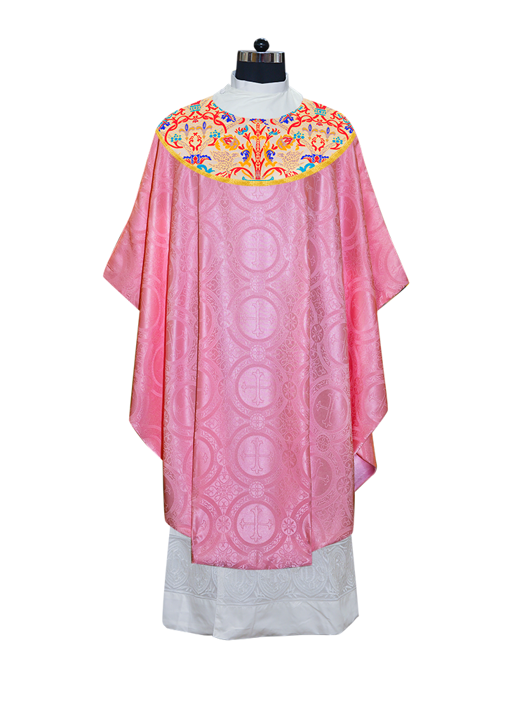 TAPESTRY CHASUBLES